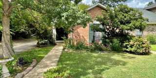 Corner Unit and One Level Gallery 1