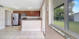 592 NE 150th St Gallery 1