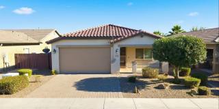 Ironwood Crossing Gem! 3 Bed + Den, Open Layout & Resort Amenities Gallery 1