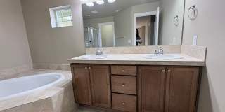 Vibrant 3 Bedroom in Coveted Snoqualmie Ridge! Gallery 8
