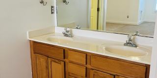 2625 Broad Oaks Place Gallery 8