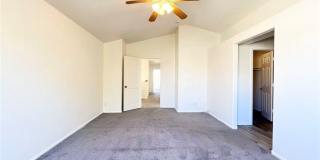 8284 W ROCHELLE Avenue Gallery 14