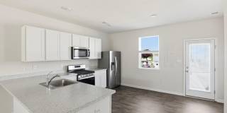 521 RIDGELY Boulevard Gallery 8
