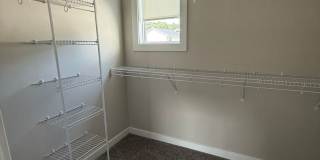 Luxury Newer Construction Home! Perfect Location! Gallery 13