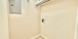 Cozy 2 bedroom Duplex Gallery 8