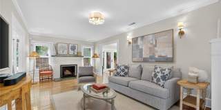 221 13TH Avenue NE Gallery 8