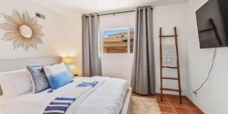 8373 El Paseo Grande Gallery 19