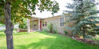 Stunning, Updated 2 Bedroom, 2 Bath House on Corner Lot! Gallery 30