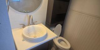 4Bedroom in Great Neighborhood Available ASAP! 4Bedroom in Great Neighborhood Available ASAP! Gallery 16