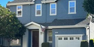 3BR/2.5BA Oak Commons Home w/ Backyard & Community Pool & Park Gallery 1