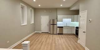 2003 S Allport Unit 1R Gallery 1