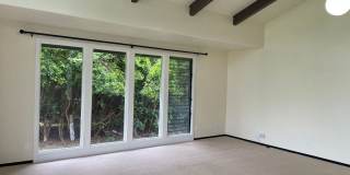 White, June K. (Kohala) Gallery 11