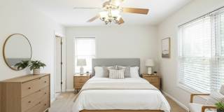 Move-in Ready, End-Unit Townhome Convenient to 5th St Station, Downtown,  UVA Gallery 1