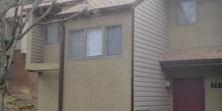 3 Bedroom 2.5 Bath Townhouse Gallery 1