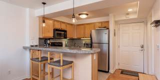 1833 North Williams Street - 504 Gallery 17