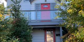 AVAILABLE SEPTEMBER - Must-Have 3 BED 2 BATH AVAILABLE SEPTEMBER - Must-Have 3 BED 2 BATH Gallery 1