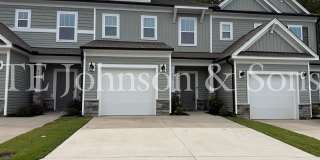 Beautiful 3 Bedroom Home with Quartz Countertops, Kitchen Island and One Car Garage in Greensboro Gallery 1