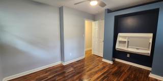 464 Ruth Street Gallery 51