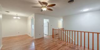 CHARMING NW 3/2 w/ Den, 2 Car Garage, Deck, Fenced Yard, & Wood Floors! $1695/month Avail NOW! Gallery 3