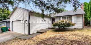Upgraded Tigard Home with 2-Car Garage & Summerlake Park Nearby Gallery 1