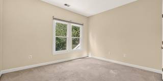 6430 BELLEVUE Place Gallery 27
