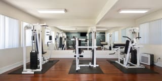 Olympus Park Apartment Homes Gallery 15