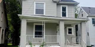 Four bedroom 1.5 bedroom single family home for rent Gallery 1