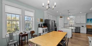 310 Lord Berkeley Drive Gallery 17