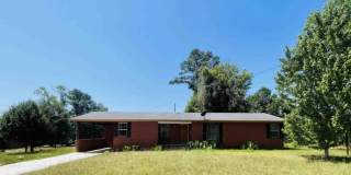 1107 Devereaux St Gallery 1