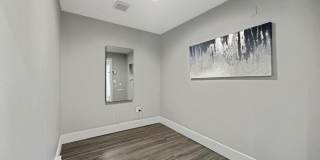 Newport Crossing Gallery 12