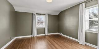 Beautiful Arlington Home South of Lane Gallery 32