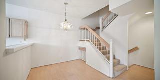 Spacious Townhome Located in the Highly Desirable Shadow Ridge Community of Oak Park Gallery 31