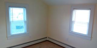 22 Montgomery Avenue Gallery 8