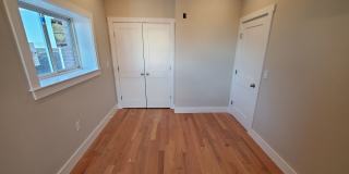 Charming 3 Bedroom Gallery 5