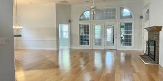 Available June 10th. Beautiful 3 BR/2 BA Home in Seaside Farms! Gallery 7