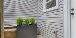 Furnished Luxury Home for Rent-Historic Deutschtown/Northside Gallery 19