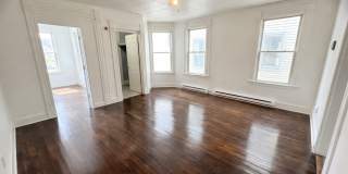 205 Cooke Street Gallery 3