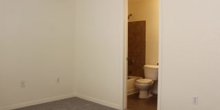 Beautiful 3 BR/3 1/2 BA Townhouse in Stonegate!! Gallery 29
