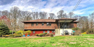 4565 Madison Avenue Gallery 2