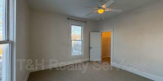 427 North College Avenue Gallery 8