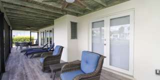 ** ROYAL HARBOR 2/2 REMODELED TOP TO BOTTON BEAUTY READY FOR SEASON ** BRING YOUR OWN BOAT ** GULF OF MEXICO ACCESS ** Gallery 9