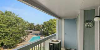Spacious Centennial Condo Gallery 22