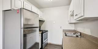 Southdale Parc Gallery 21