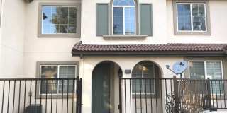 Beautiful 2 Bedrooms,  2.5 Bath Townhome with 2 Car Attached Garage in Ontario Gallery 1