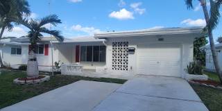 7002 NW 71st Avenue Gallery 1