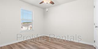 106 Levi Ct - 1 Gallery 16