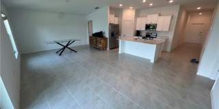 1609 NE 33rd Terrace Gallery 8