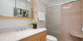 501 Fox Ct W Gallery 1