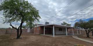 Beautiful 3 bed/ 1 bath home on large lot with walled and fenced front and back yard! Gallery 29