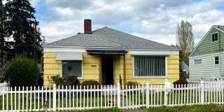 Home in Bremerton. Gallery 1